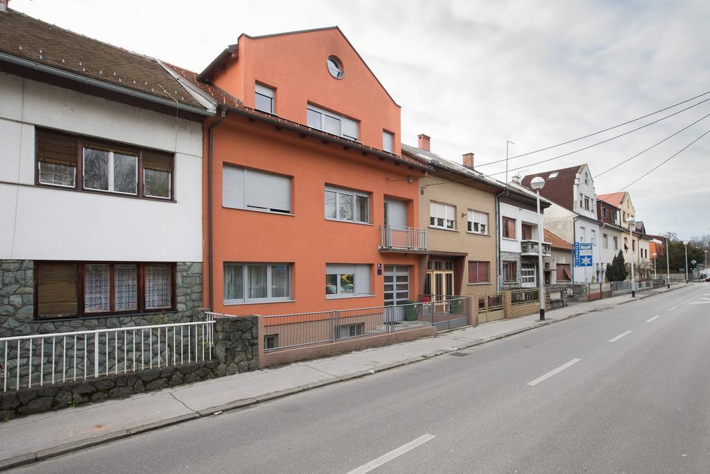 Apartment Max Zagreb Exterior photo